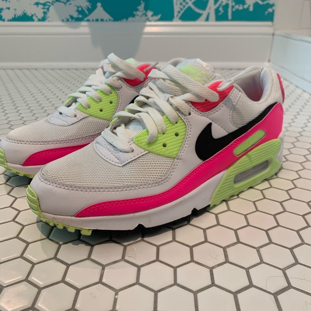 Nike Air Max 90’s Pink/Green/black